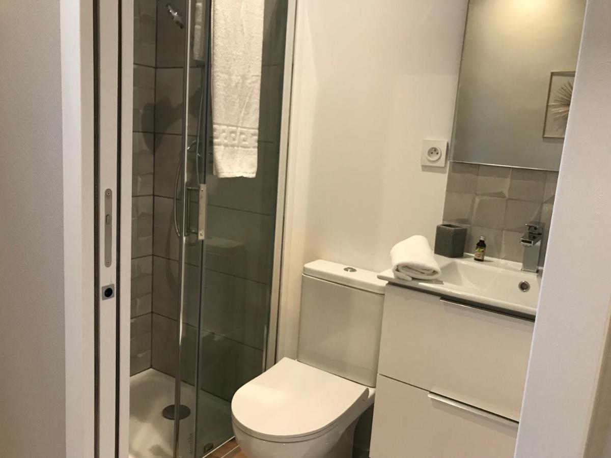Logis Le Cheval Blanc Hotel Saint-Just  Bagian luar foto